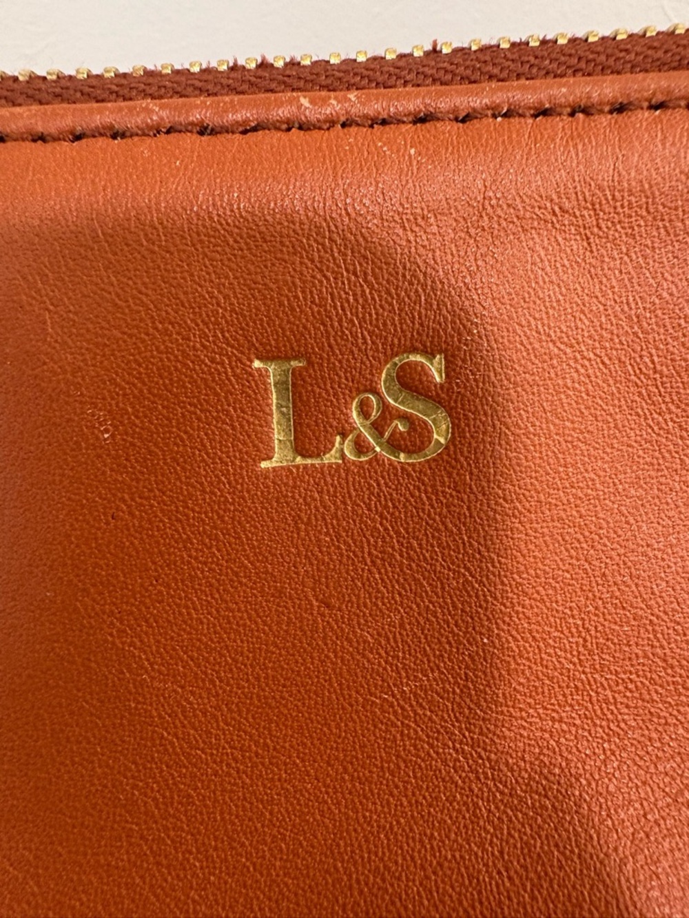 Lo & Sons Pearl Crossbody in Sienne Brown Napa Leather - Picture 3 of 16
